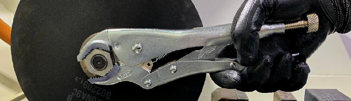 How to use locking pliers?